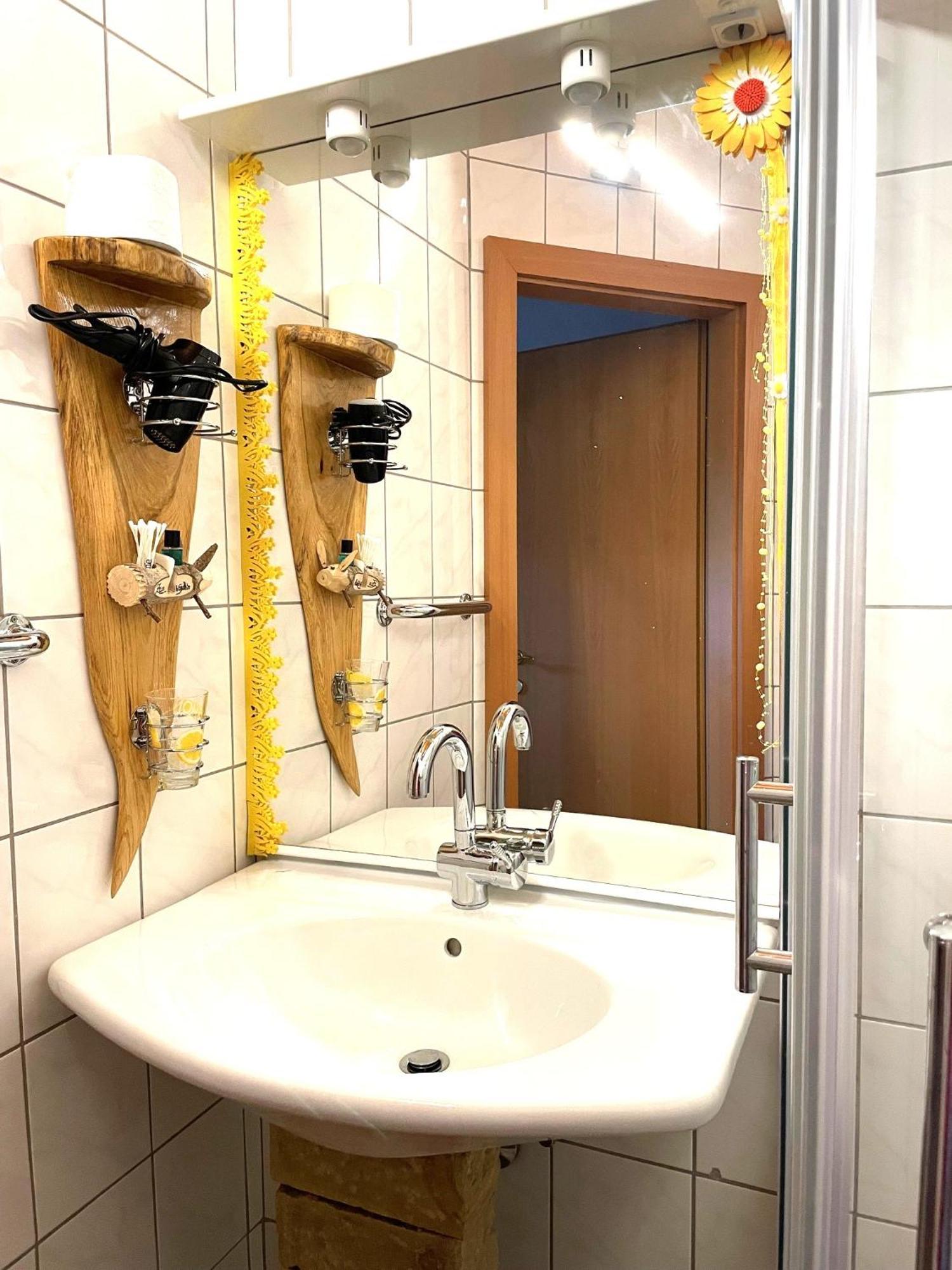 אדמונט Gasthof Woelger מראה חיצוני תמונה
